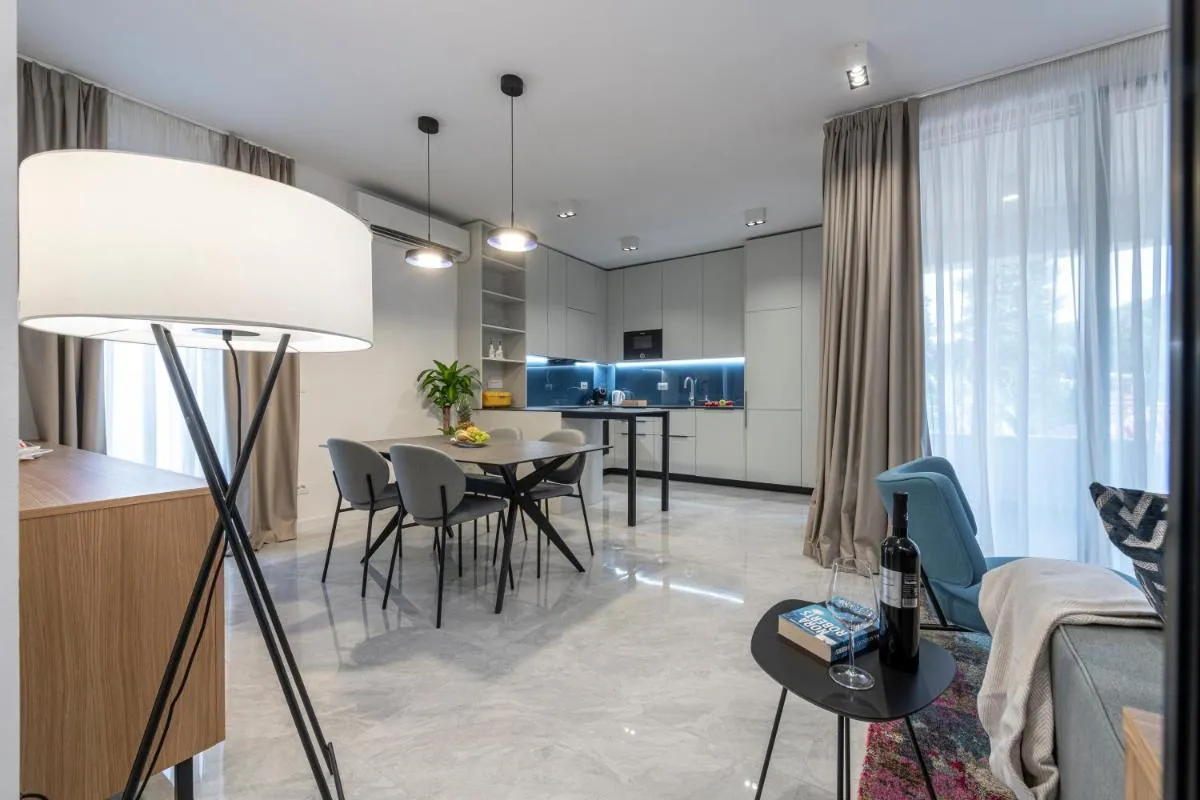Image 1 of Luxury Apartments Mazza – Veronica