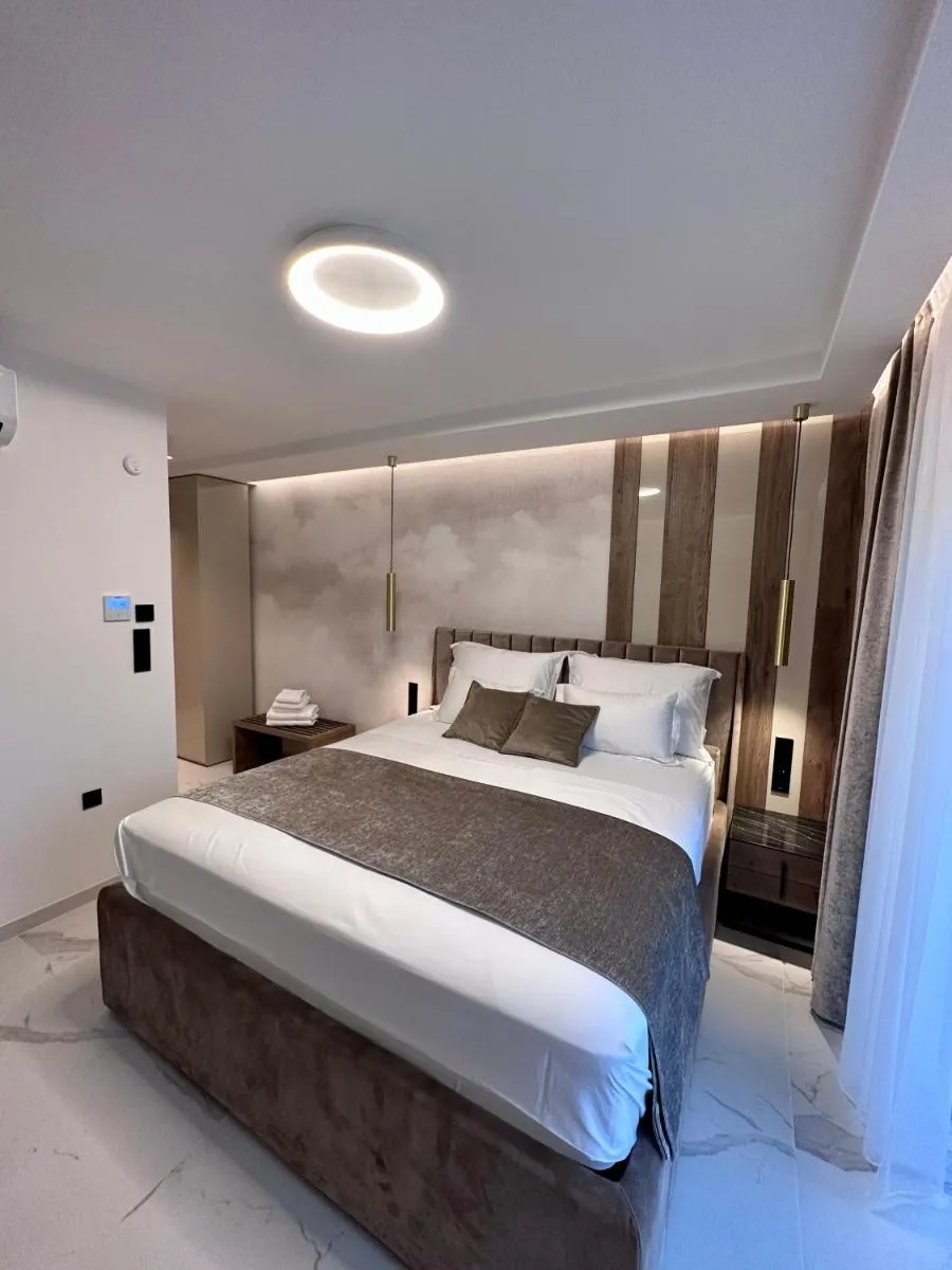 Image 3 of Luxury Rooms Andrea