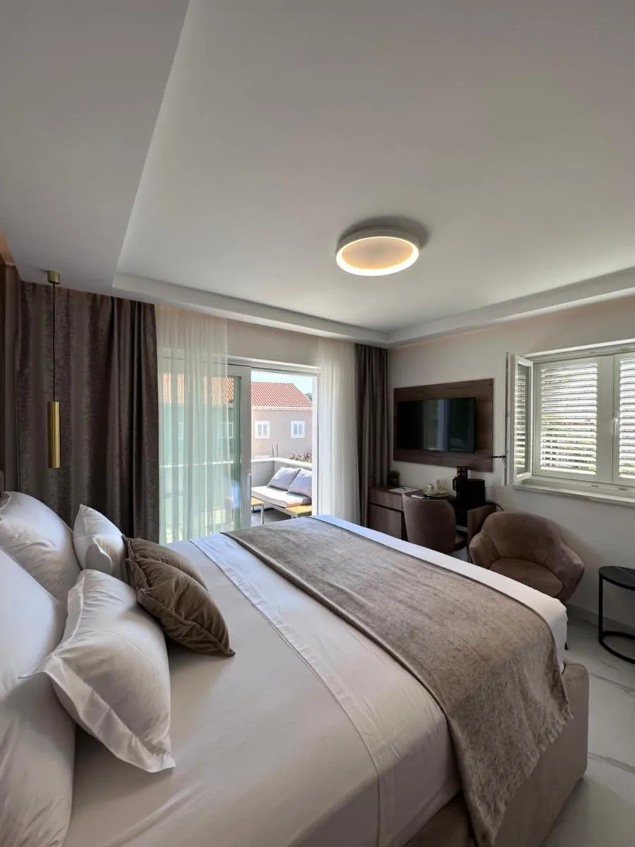 Image 6 of Luxury Rooms Andrea
