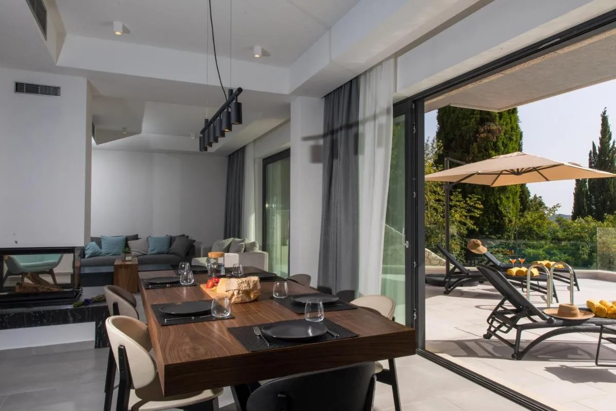 Image 4 of Luxury Villa Helios 5*