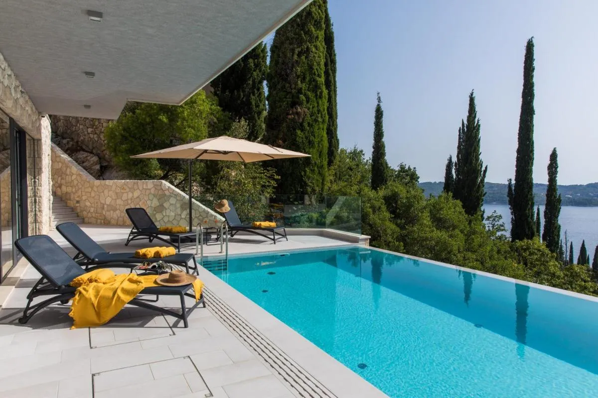 Image 3 of Luxury Villa Helios 5*