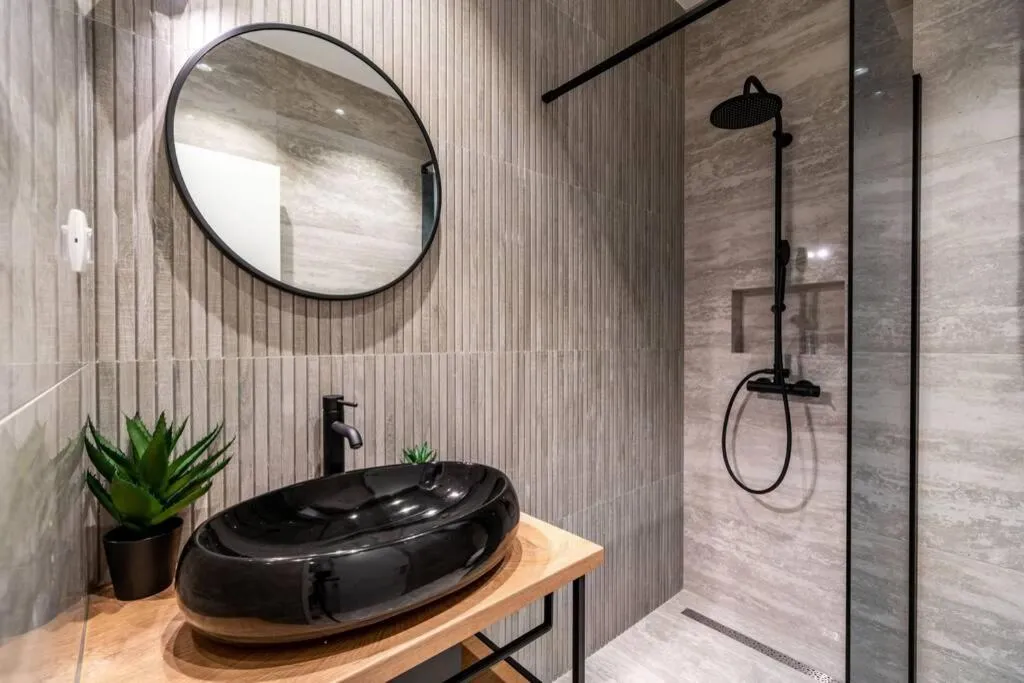 Image 2 of New&Luxury 5* with an Amazing View – Pure Apartment