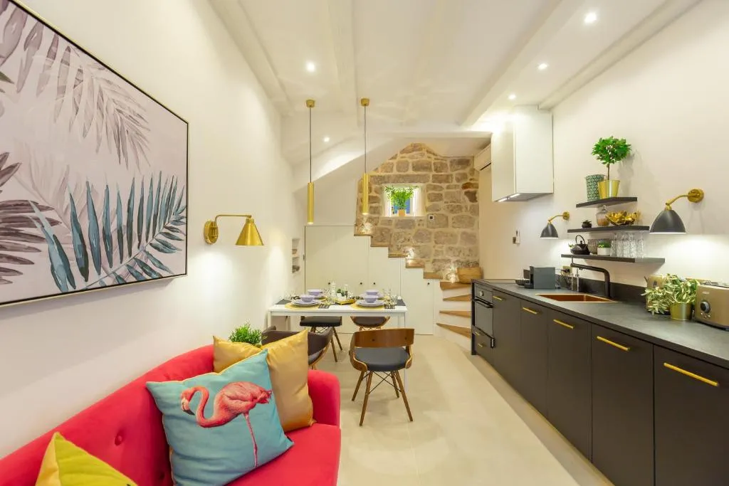 Image of Old Town House with Floor Heating & Lush Private Garden