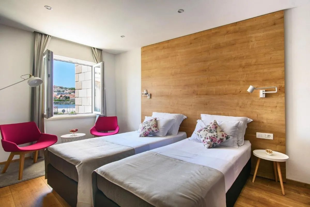 Image 1 of Ora Luxury Rooms