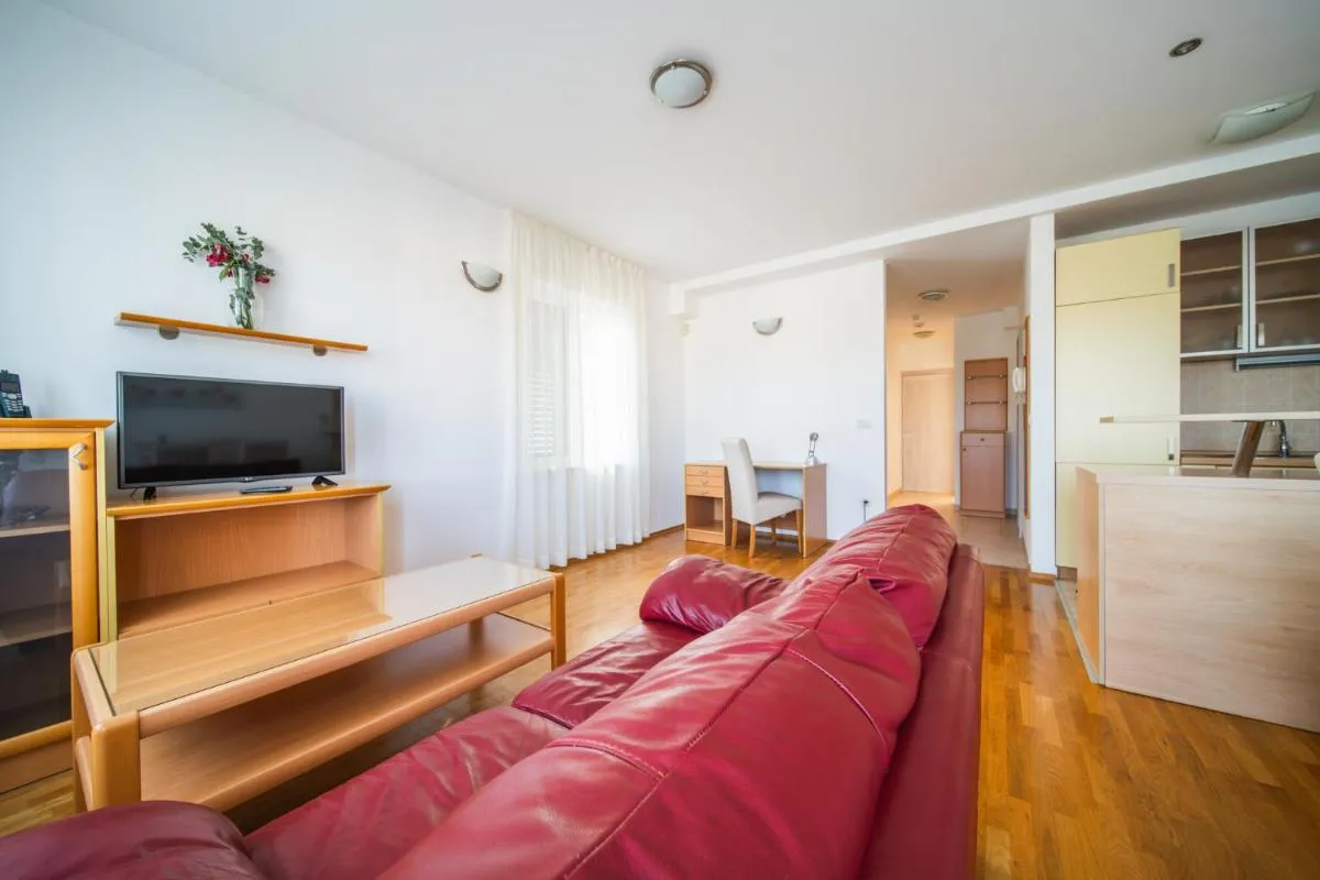 Image 4 of Pervanovo Apartments with Free Parking