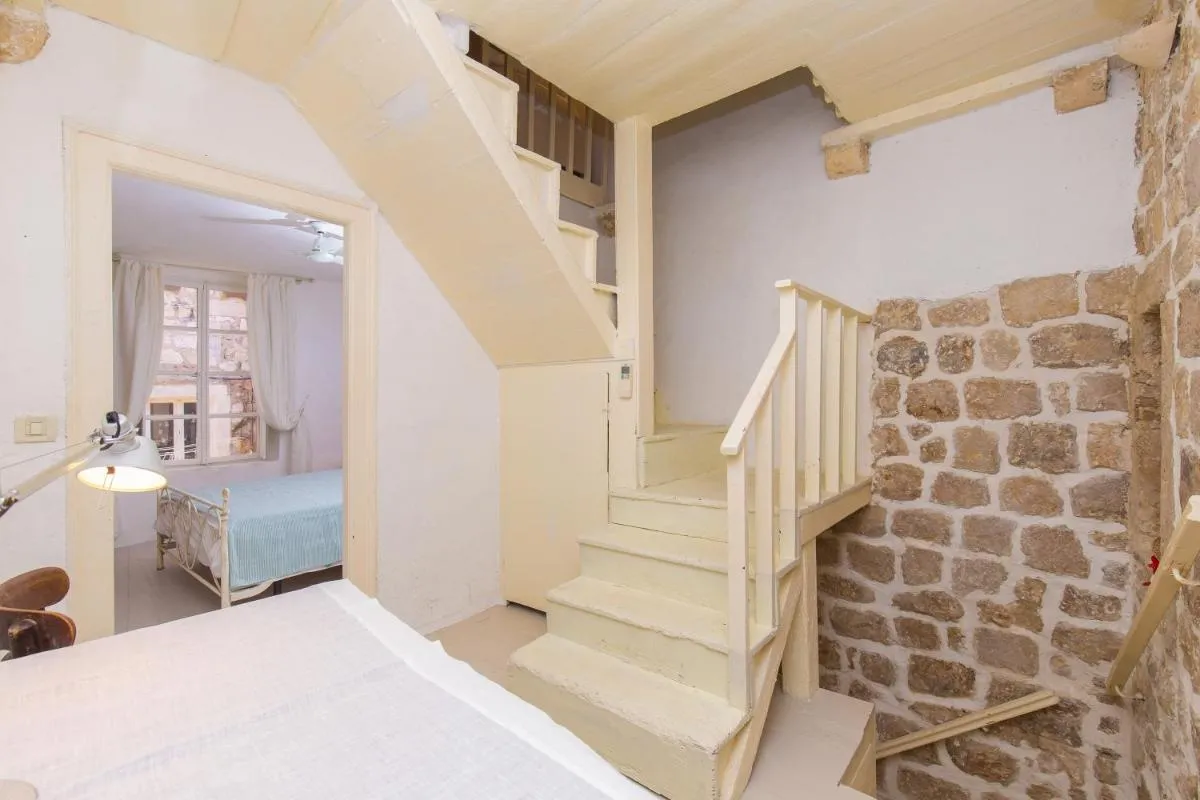 Image 4 of Peti Apartment