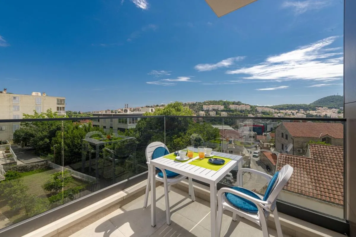 Image 5 of Rausion Luxury Apartments