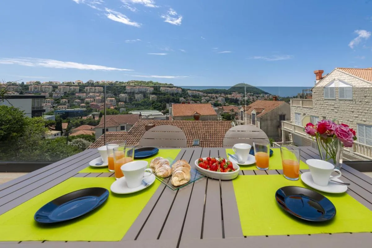 Image 2 of Rausion Luxury Apartments