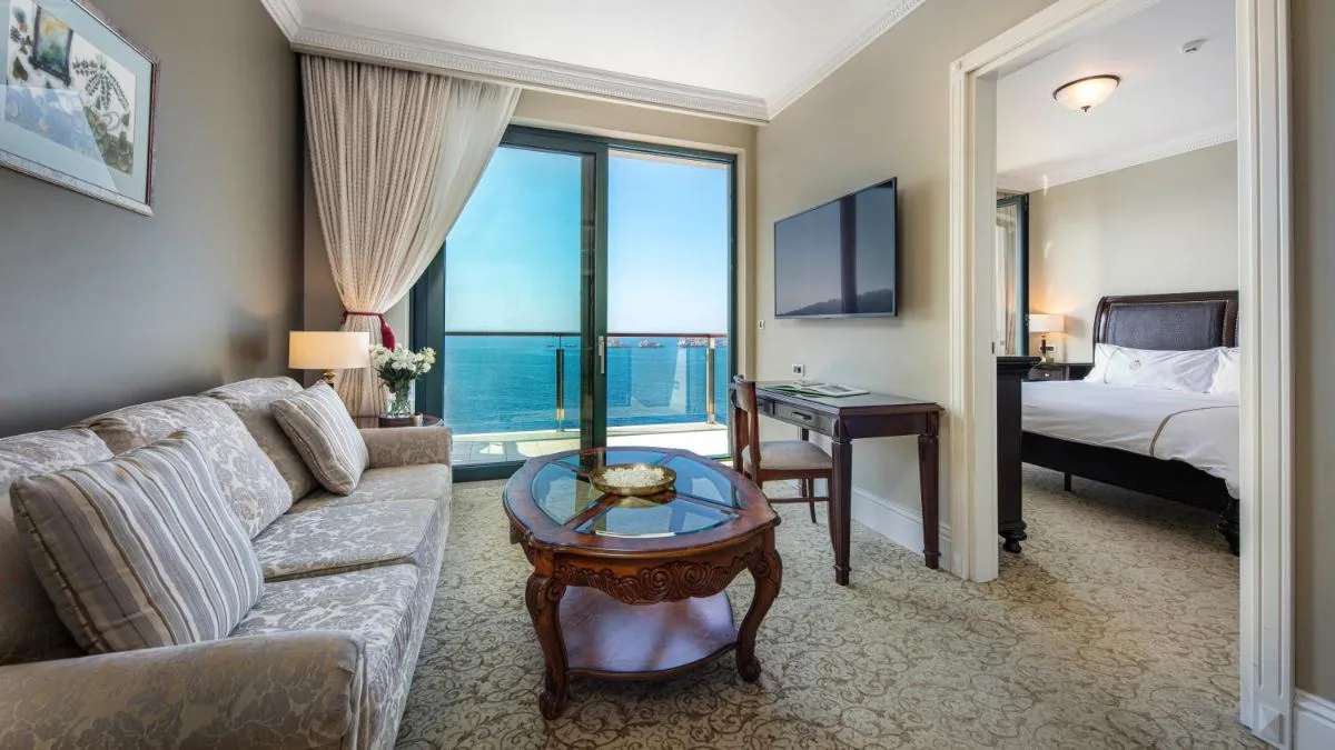 Image 1 of Royal Princess Hotel