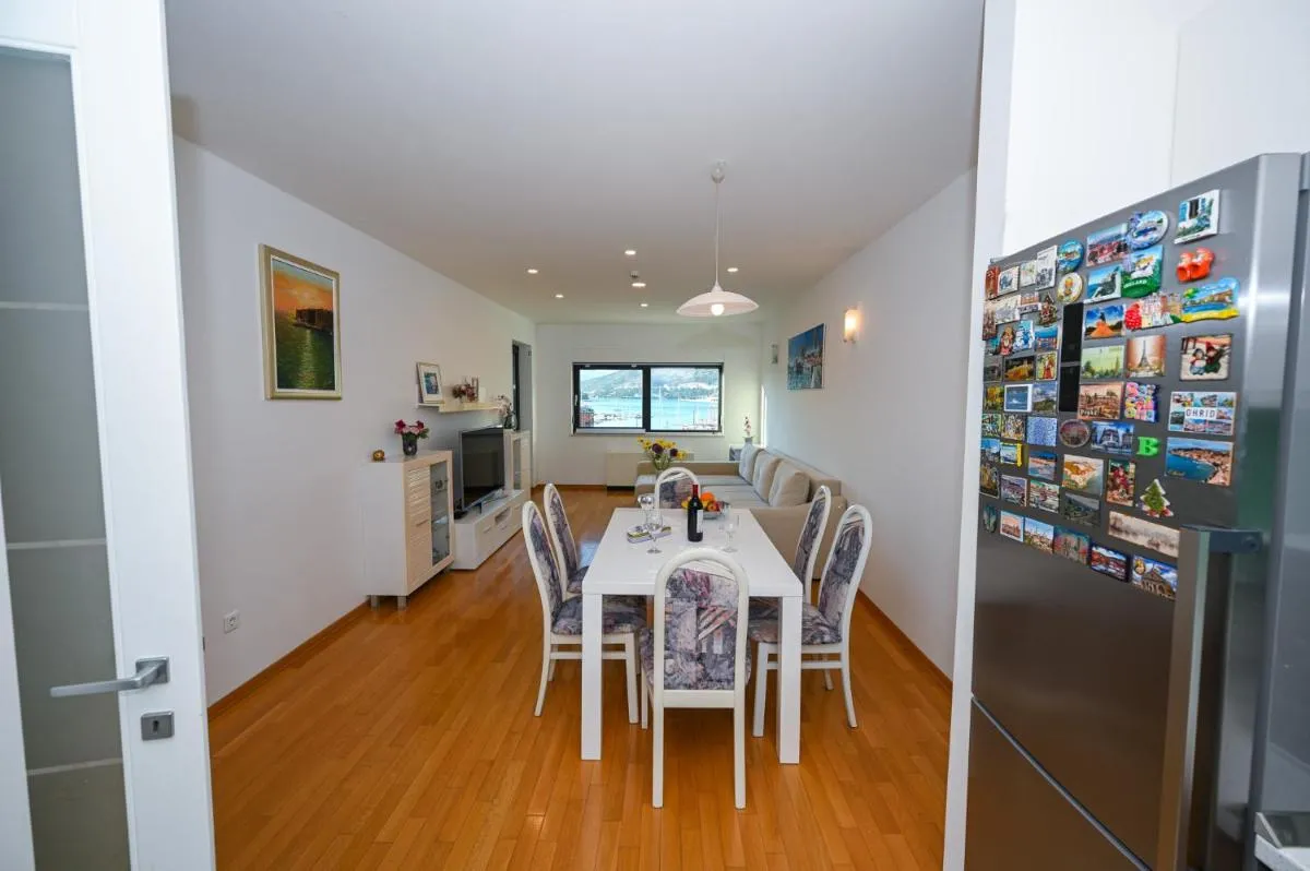 Image 4 of Sea View Porto with secured private parking