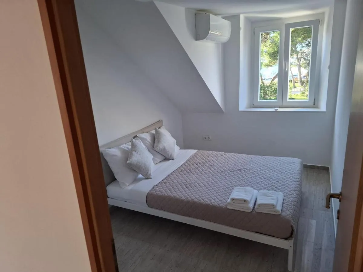 Image 1 of Seaside Loft
