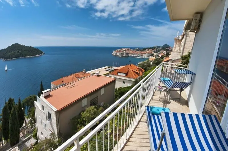 Image 3 of Sipa Apartments