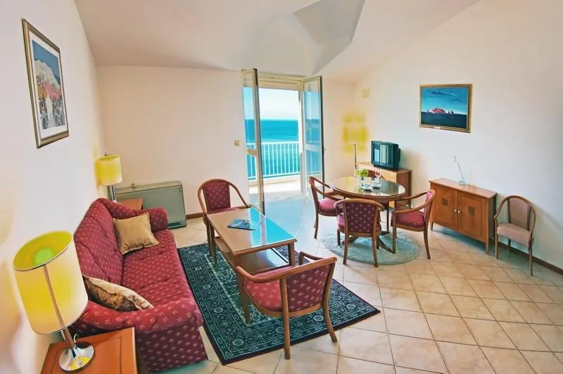 Image 4 of Sipa Apartments