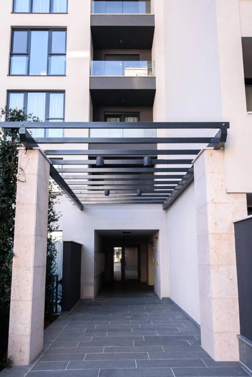 Image 5 of Studio apartment Bee One