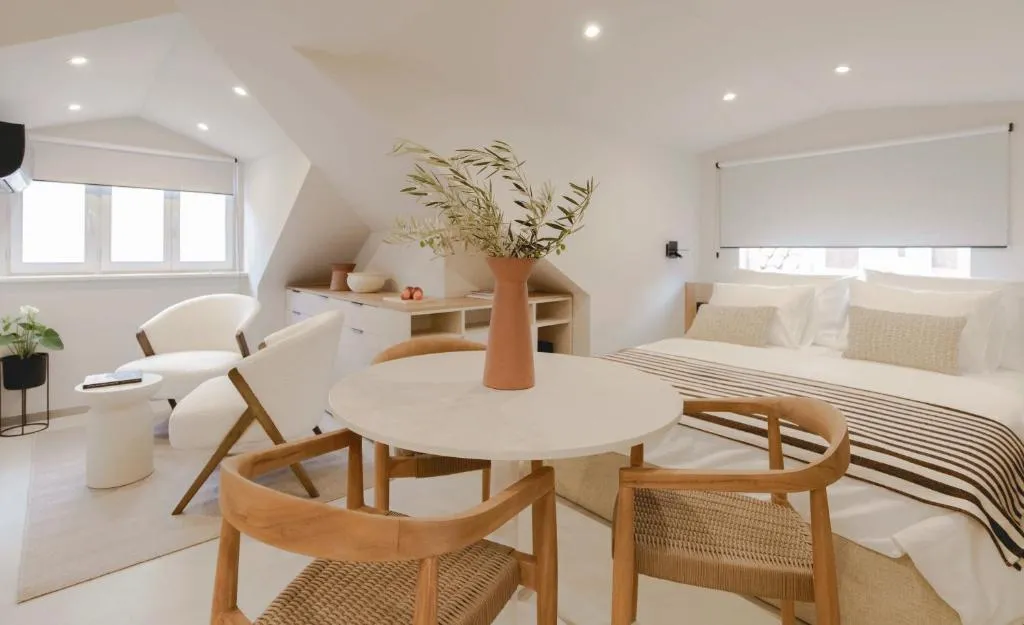 Image of Velut Home Bural