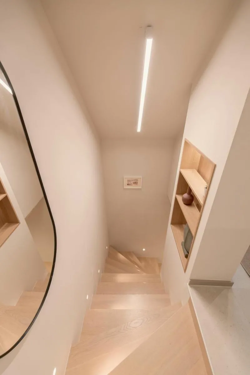 Image 6 of Velut Home Bural