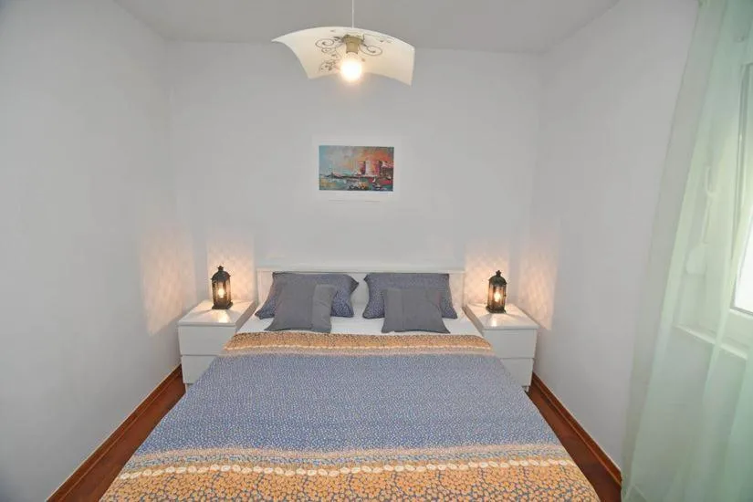 Image 1 of Verica house