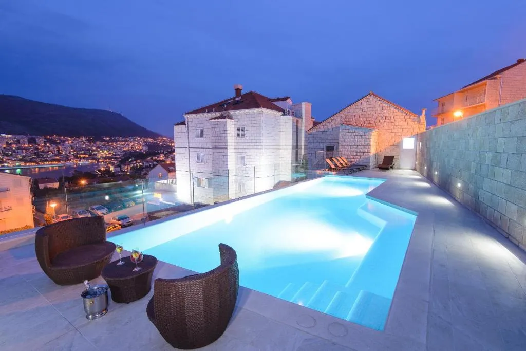 Image of Vila Curic