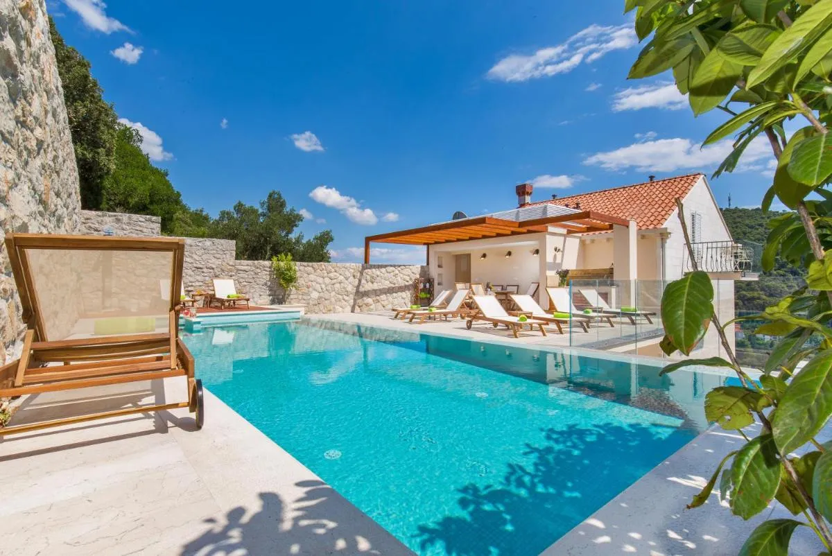 Image 5 of Villa Boban