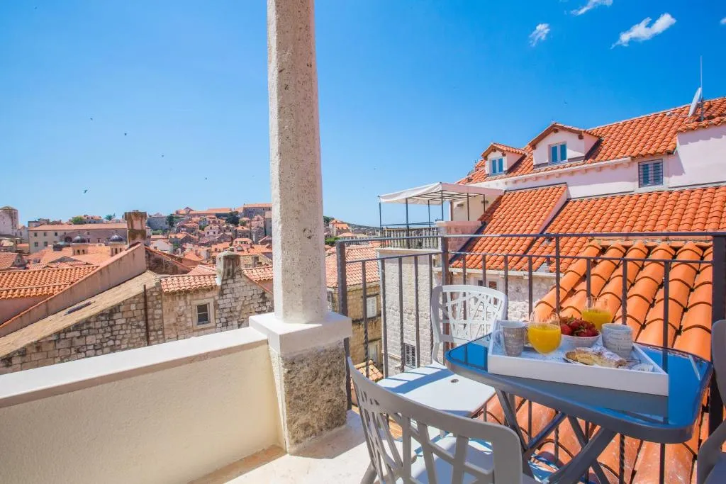 Image of Villa Flores Room with Balcony