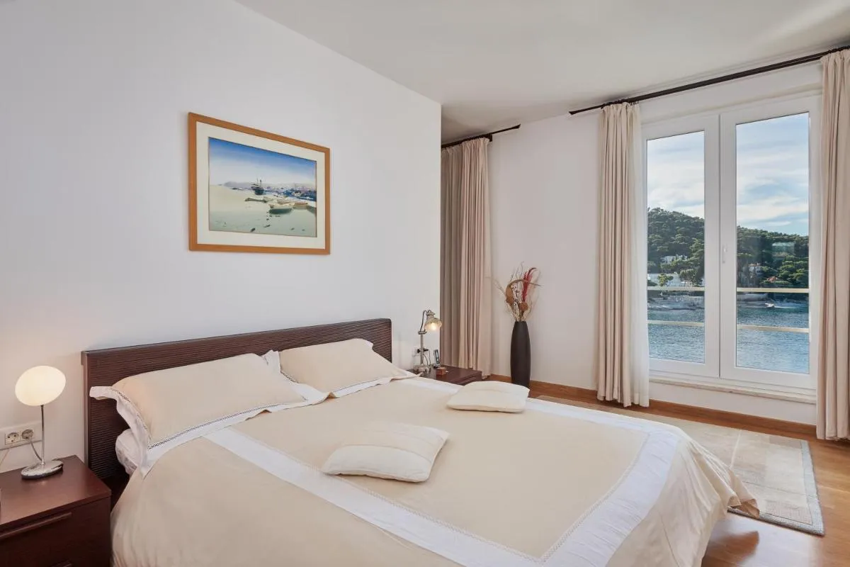 Image 1 of Villa Lapad