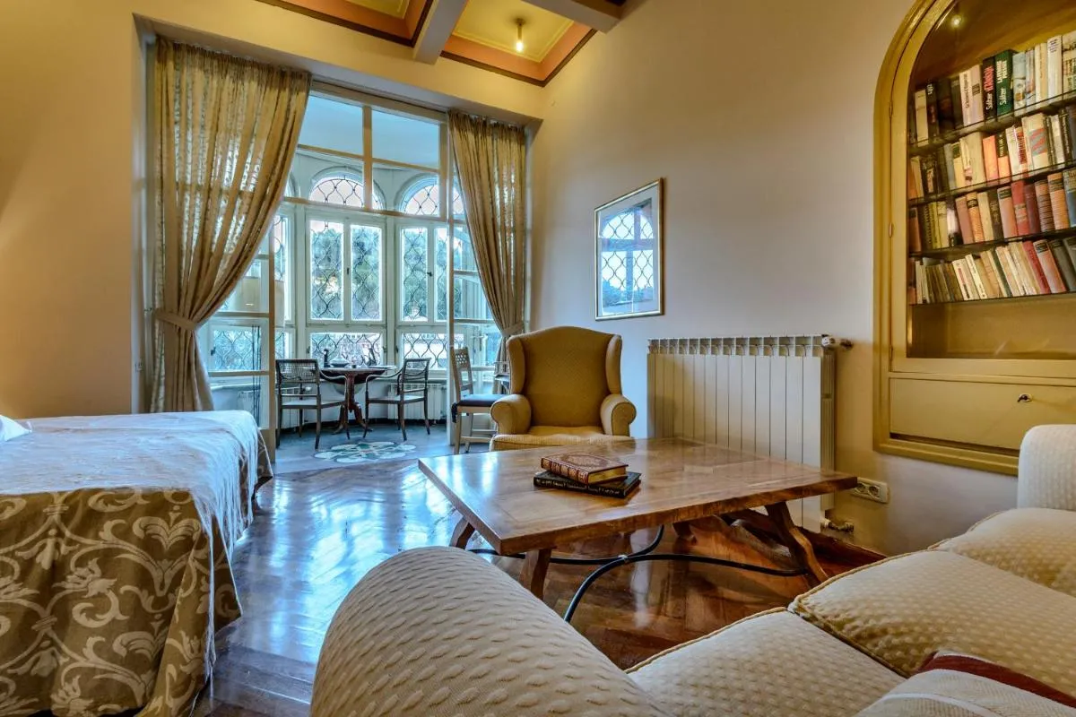 Image 1 of Villa Mediteran