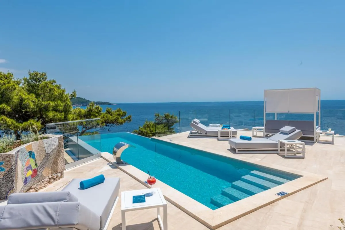 Image 2 of Villa Orabelle