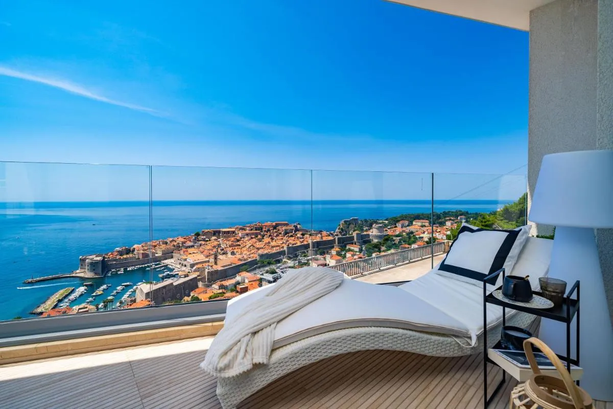 Image 5 of Zen Kalifa 5 Star Exclusive Residence for 4