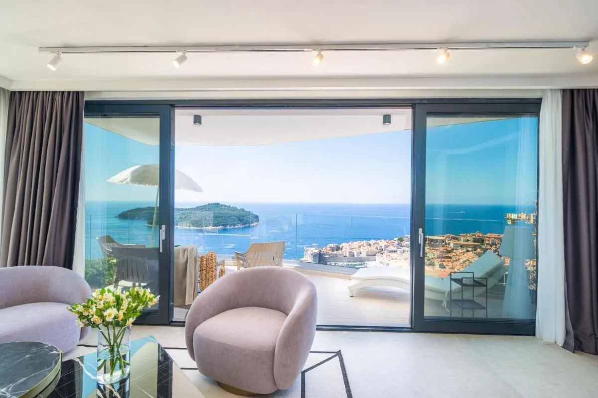 Image 1 of Zen Kalifa 5 Star Exclusive Residence for 4