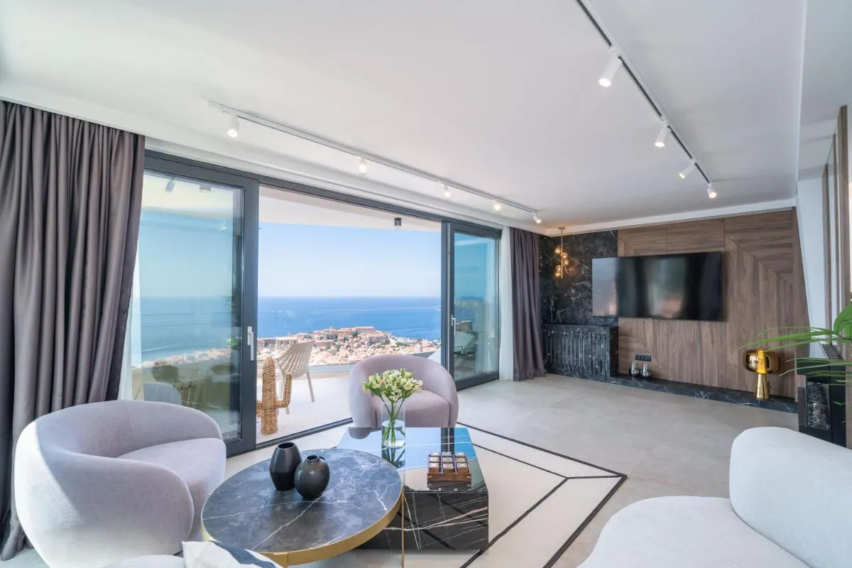 Image 4 of Zen Kalifa 5 Star Exclusive Residence for 4