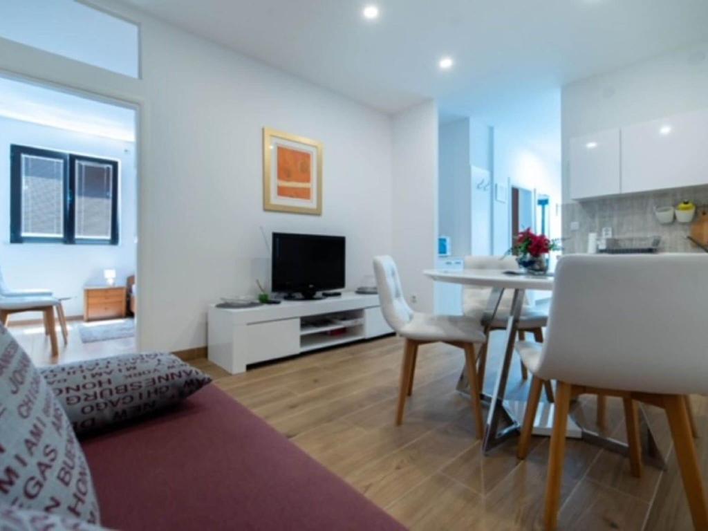Image of 2 bedroom apartment with terrace