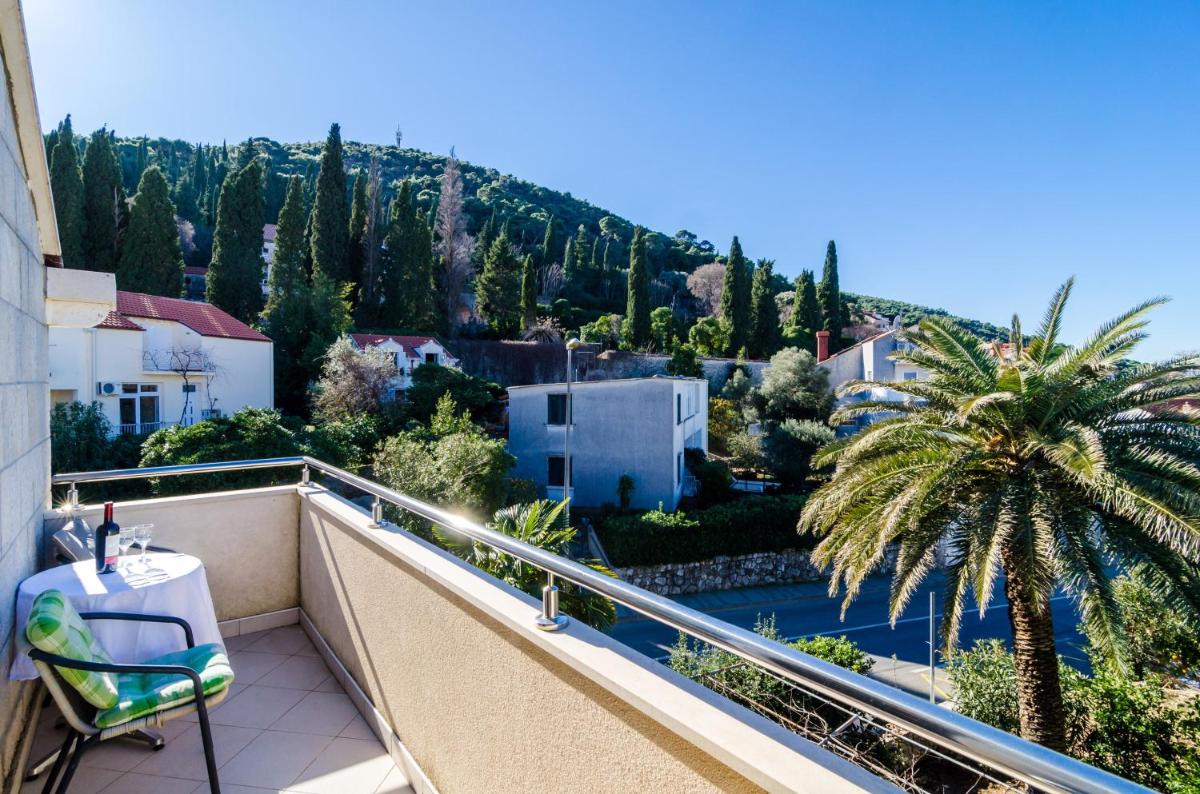 Image 5 of A3-relax Nice Duplex Apartment Close to the Sunset Beach