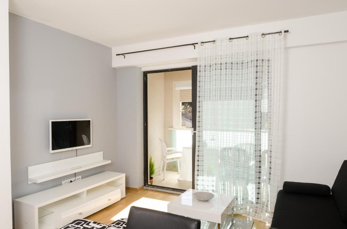 Image 4 of Apartment Atlant