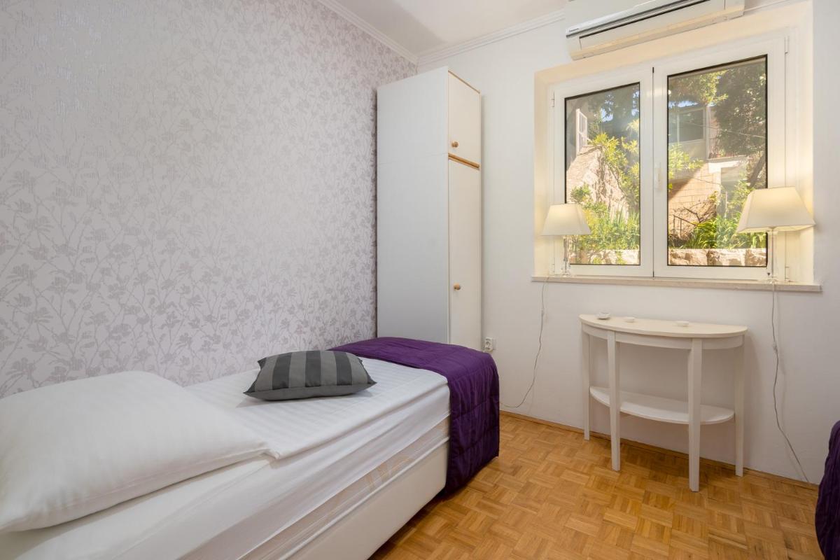 Image 1 of Apartment Banje Beach 3