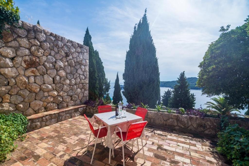 Image 1 of Apartment Charming Arena