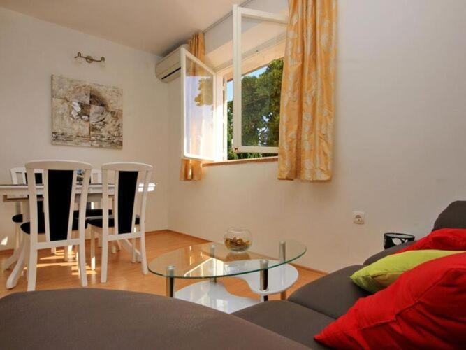 Image 3 of Apartment Charming Arena – One Bedroom Apartment with Terrace and Sea View