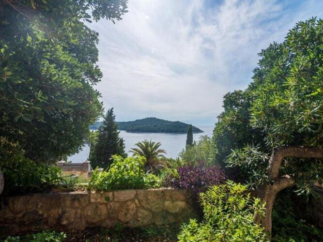 Image 4 of Apartment Charming Arena – One Bedroom Apartment with Terrace and Sea View