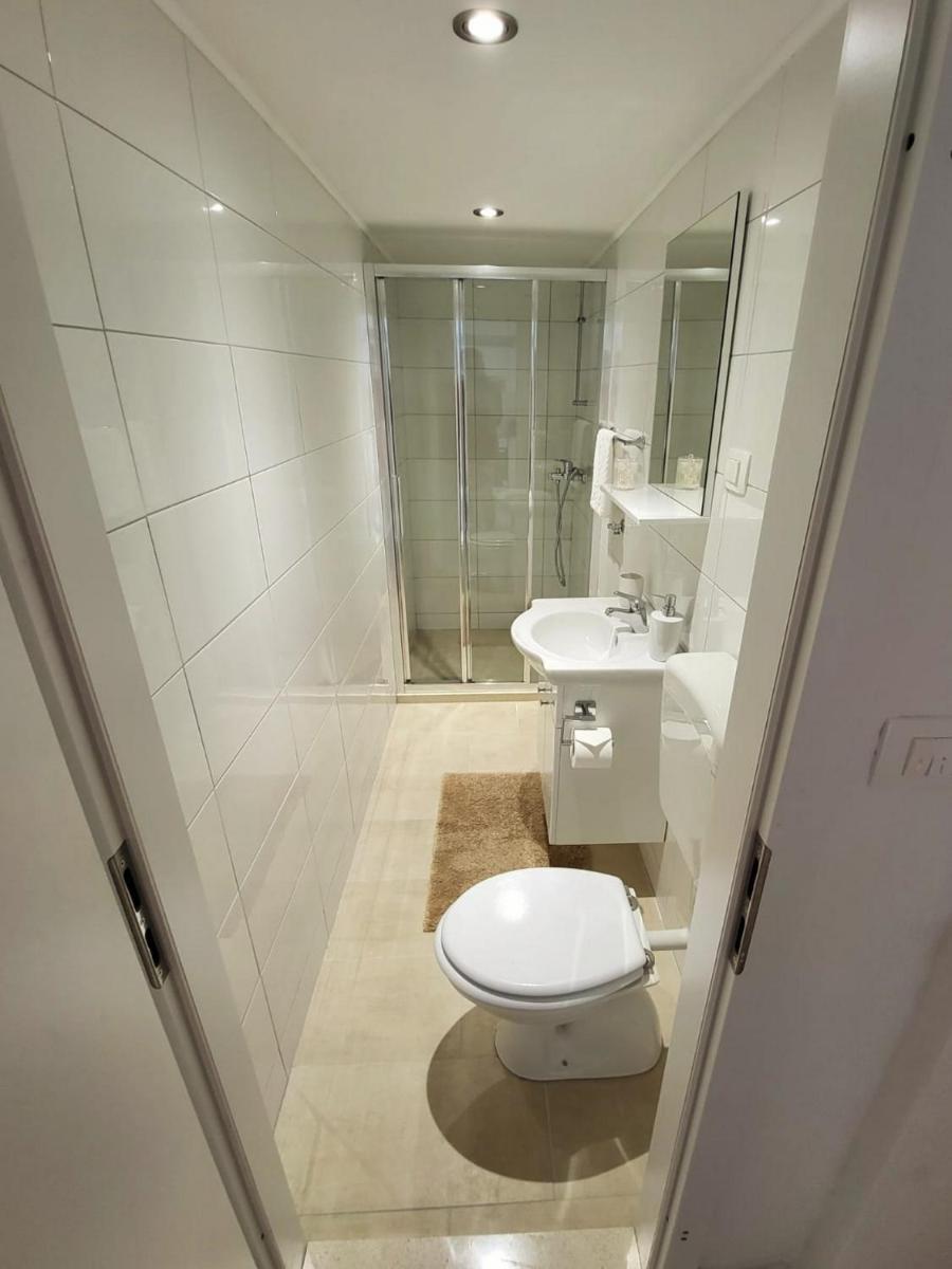 Image 6 of Apartment Dora