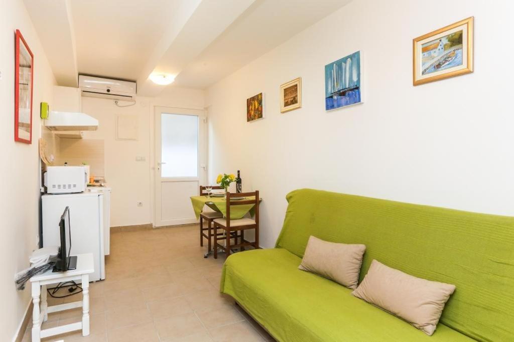Image 4 of Apartment Edita
