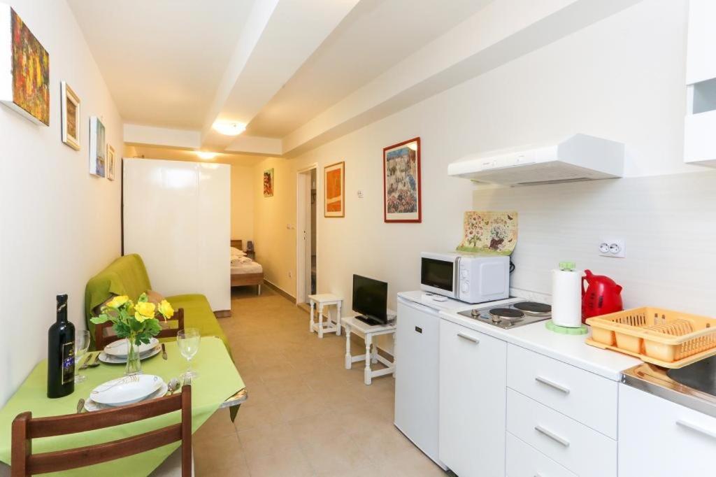 Image 5 of Apartment Edita