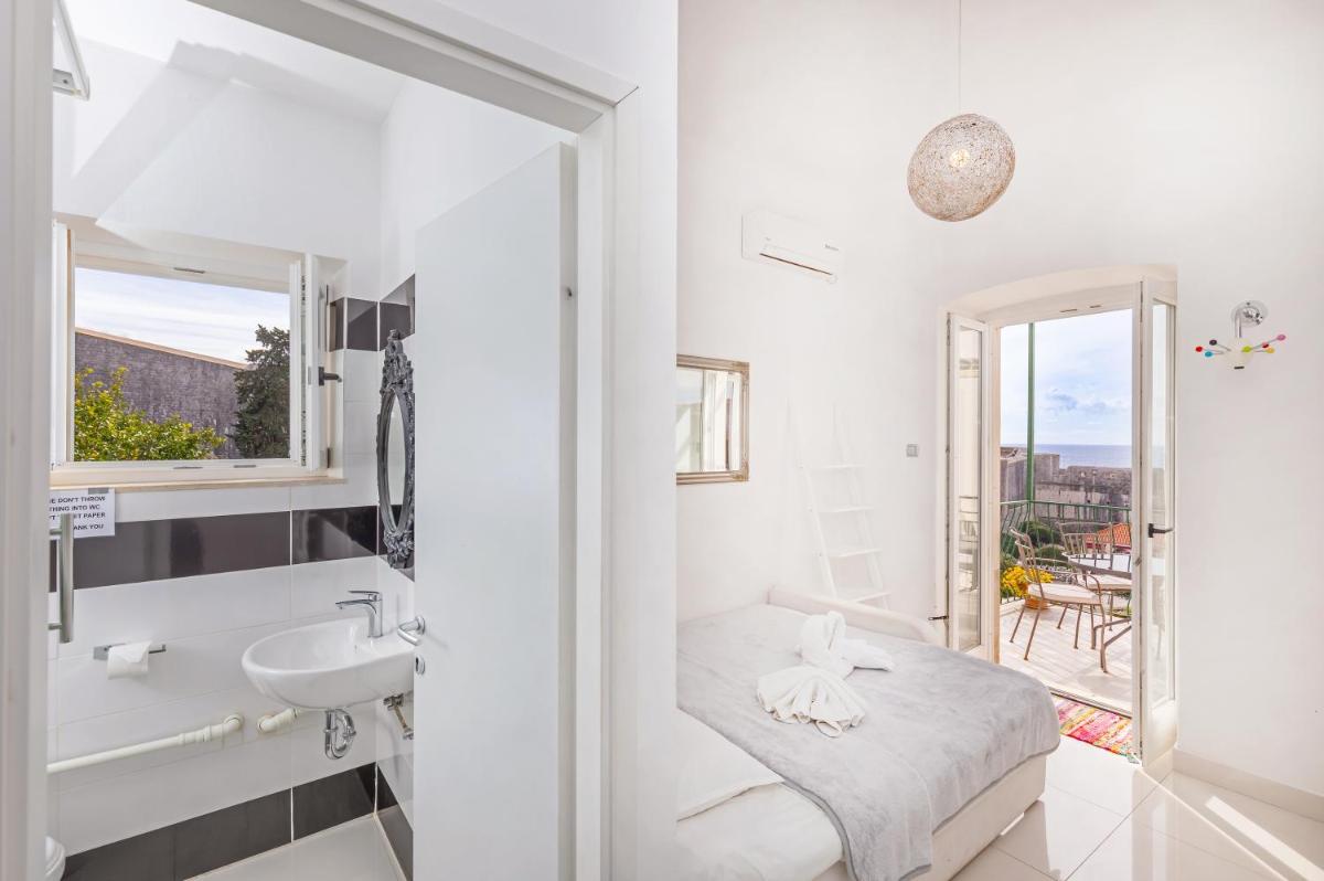 Image 2 of Apartment Entre les jardins