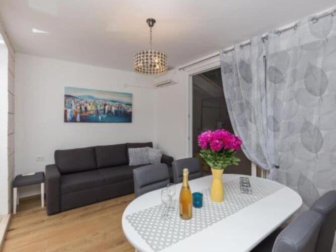 Image of Apartment Hitri – One Bedroom Apartment with Terrace and Garden View