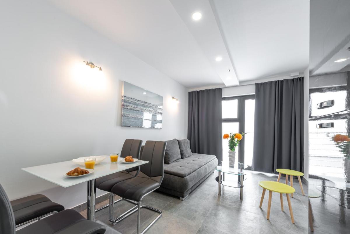 Image 4 of Apartment Hope
