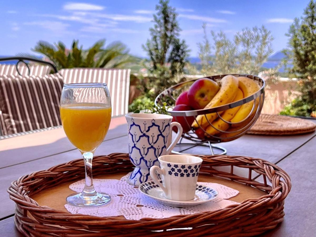 Image 2 of Apartment Lana – Two Bedroom Apartment with Terrace and Sea View