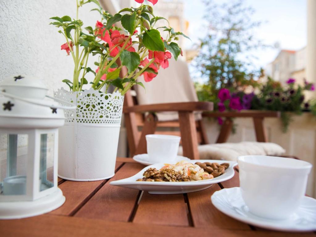 Image of Apartment Larissa – Studio Apartment with Terrace and Partial Sea View