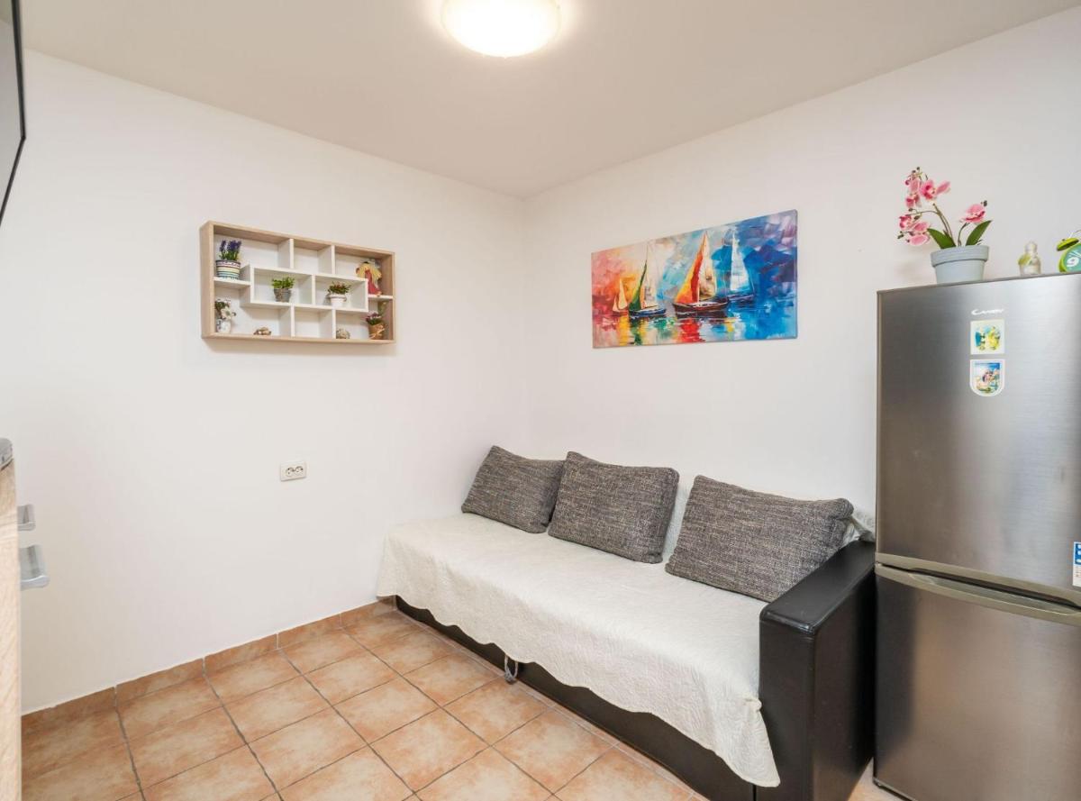 Image 4 of Apartment Lolo