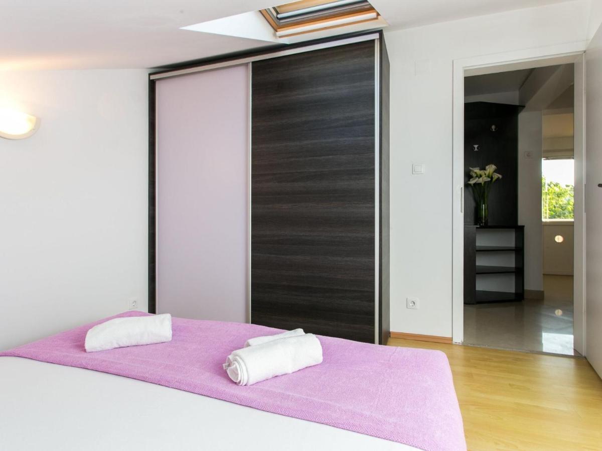 Image 1 of Apartment Marlo – Two-Bedroom Apartment with Balcony Top Floor