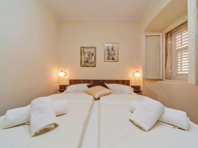 Image 1 of Apartment Maru – Two Bedroom Apartment with City View A4