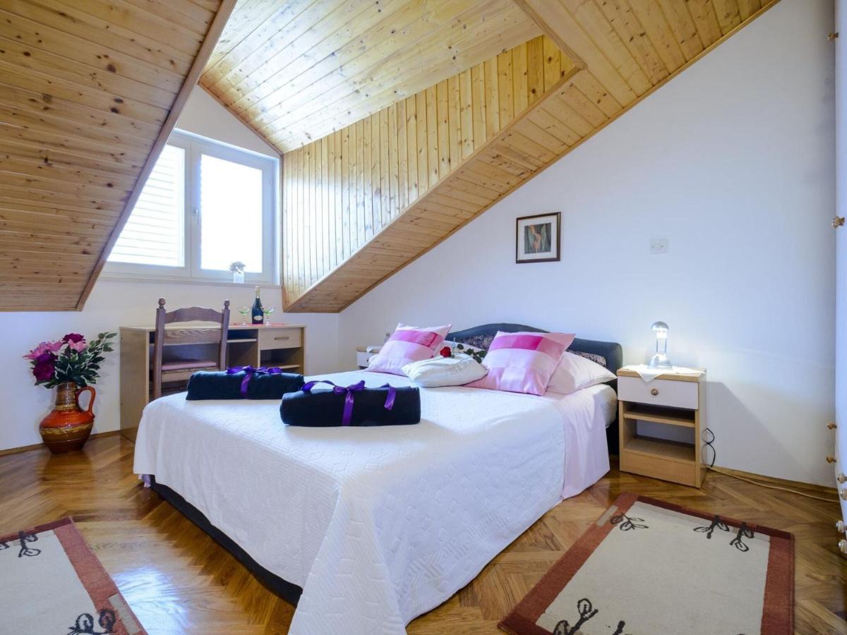 Image 1 of Apartment Matic – Two-Bedroom Apartment