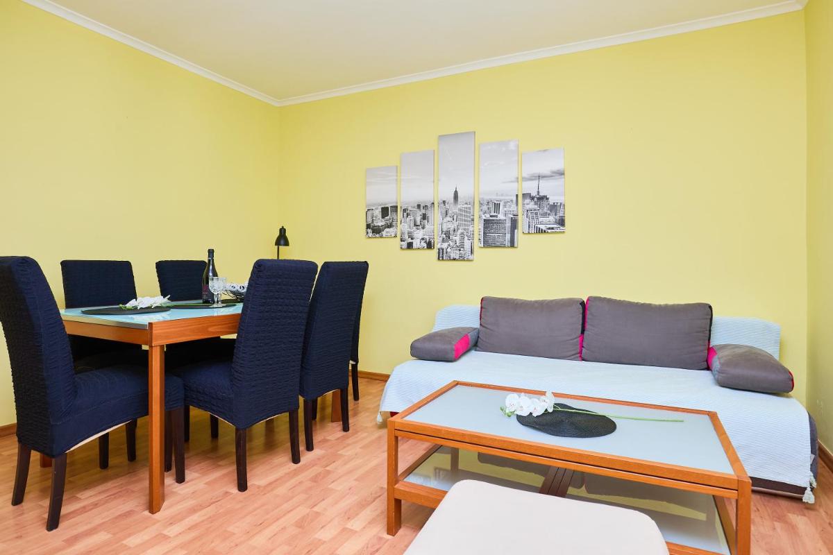 Image 3 of Apartment Mins